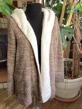 Cozy Open-Front Hooded Cardigan with Sherpa Lining - Brown & Cream